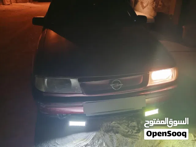 1991 أوبل فيكترا