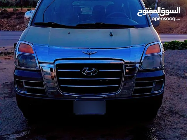 باص ستاريكس 2006