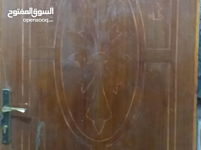 باب صاج العدد 4 ابواب للبيع السعر الواحد اربعين. وبي مجال الباب جديد بل جيش ممشدودات