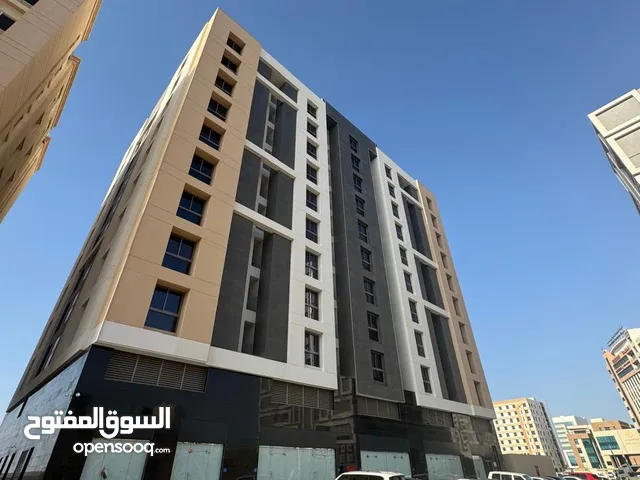 محلات للإيجار في مرتفعات غلا بالقرب من جميع الخدمات