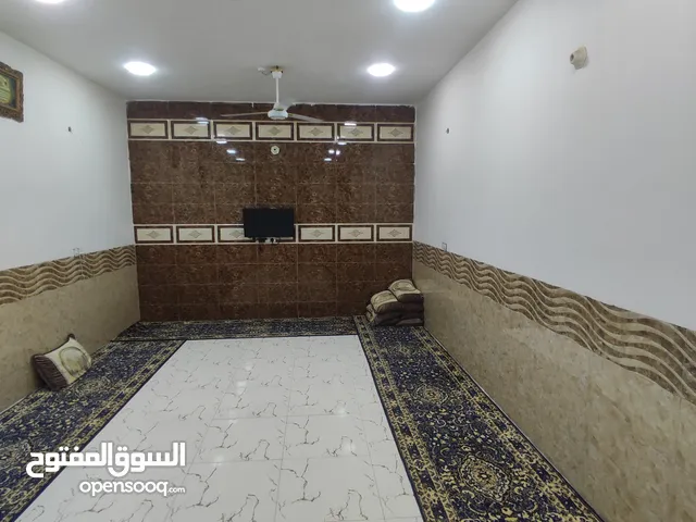 200 m2 4 Bedrooms Townhouse for Sale in Wasit Kut