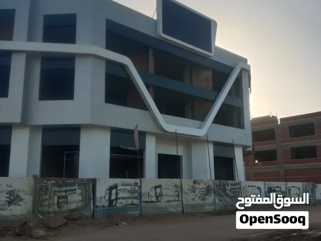 برتشين تجاري – استلام فوري داخل مول قائم موقع مميز في مدخل المول مباشرة (الدور الأرضي)