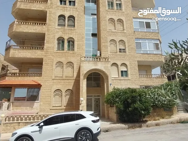205 m2 3 Bedrooms Apartments for Sale in Amman Al-Amir Hamzah