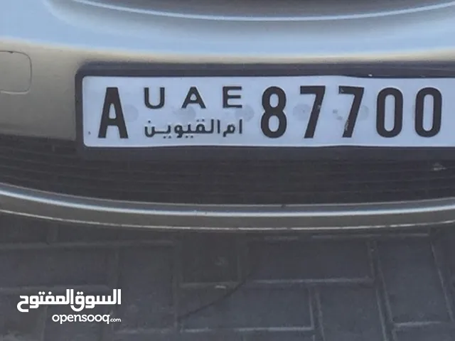 لكزس يي اس 300