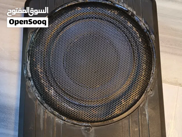 مضخم صوت   صوت عالي وقوي