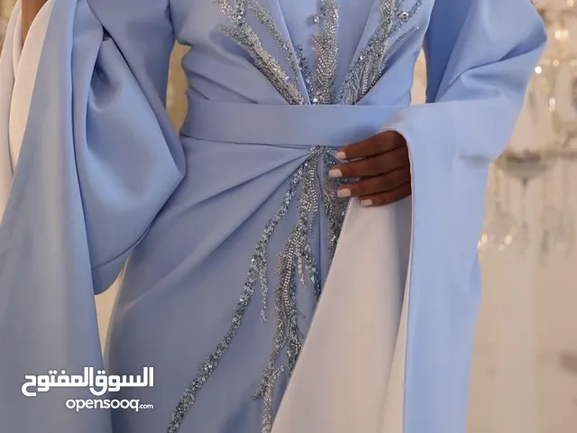 فستان كتب كتاب للبيع