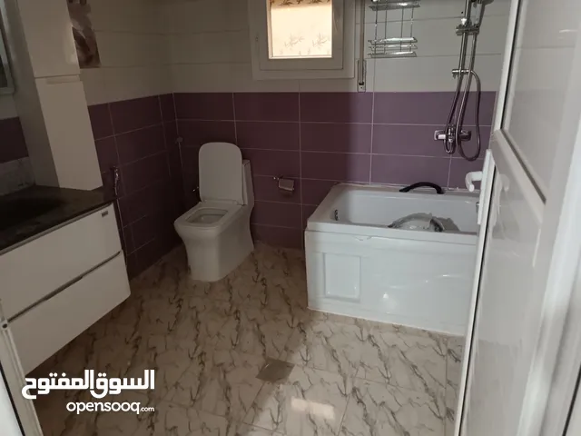 760 m2 3 Bedrooms Townhouse for Sale in Tripoli Ain Zara