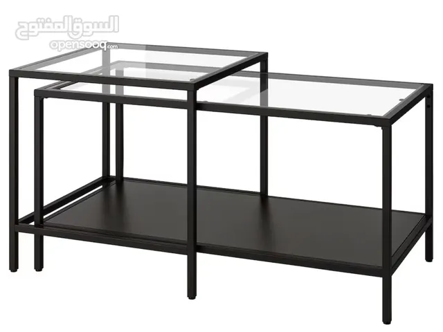 طاولة عصرية متداخلة من إيكيا – بحالة ممتازة! للبيع طاولة أنيقة ومميزة من IKEA، مثالية لغرفة الجلوس.