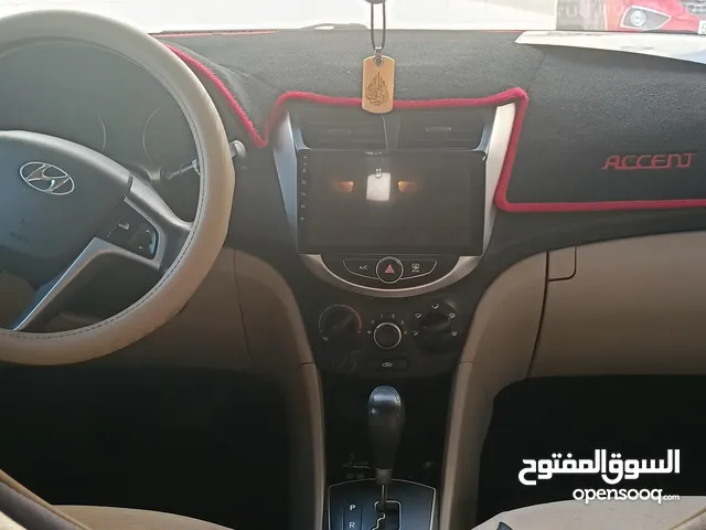 هونداي اكسنت موديل 2016 محرك 1.6 بنزين ارررررربعه غيار