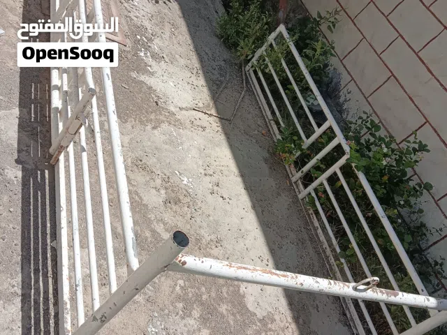 اصياخ للبيع