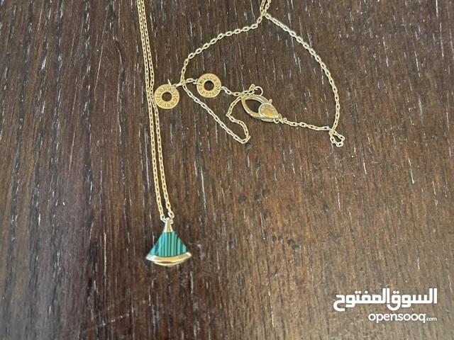سنسال مستعمل استعمال خفيف - ماركة بولغري - موديل ملاكيت - تم وقف تصنيعه - أصلي 100٪