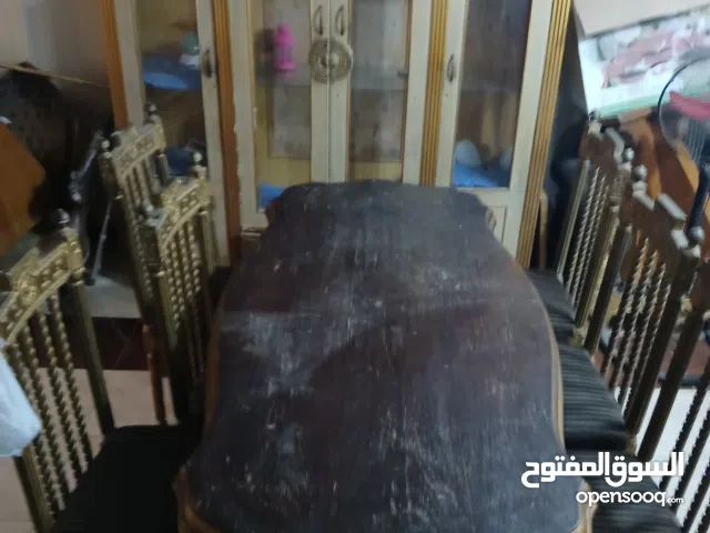 طريزة سفره ونيش مستعملين بحاله ممتاز
