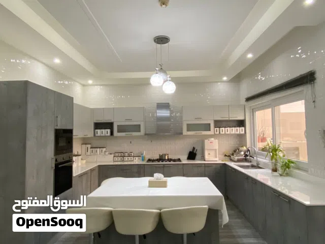 600 m2 More than 6 bedrooms Villa for Sale in Muscat Bosher