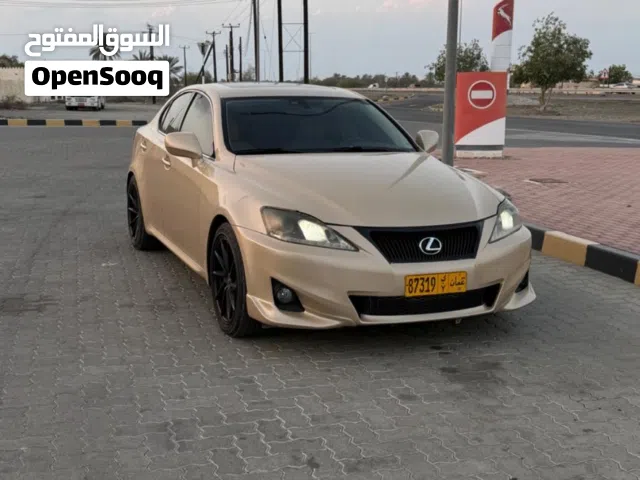 عمل سيرفس للسياره قريب  وفيها اضافات