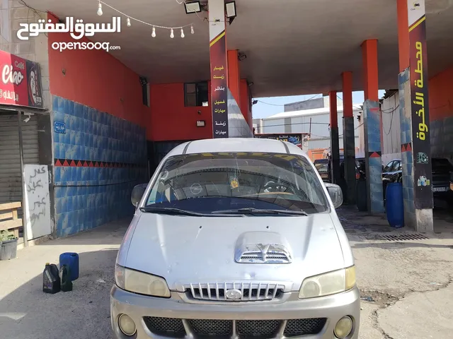 هيونداي استاركس 2001