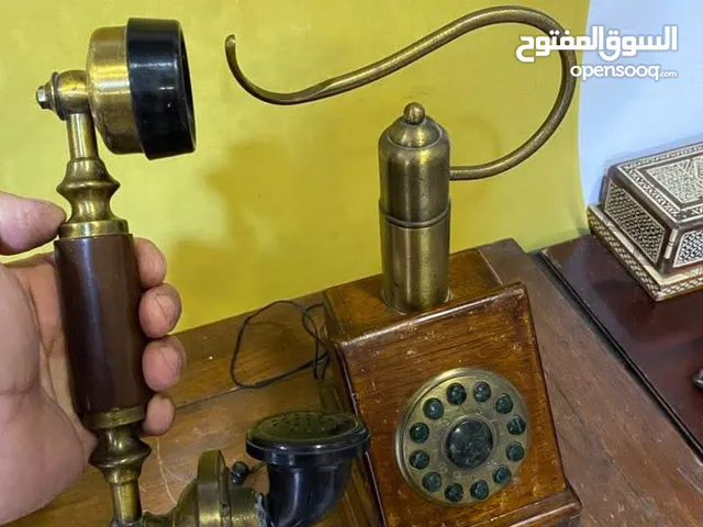 قطع أنتيكا مختلفة