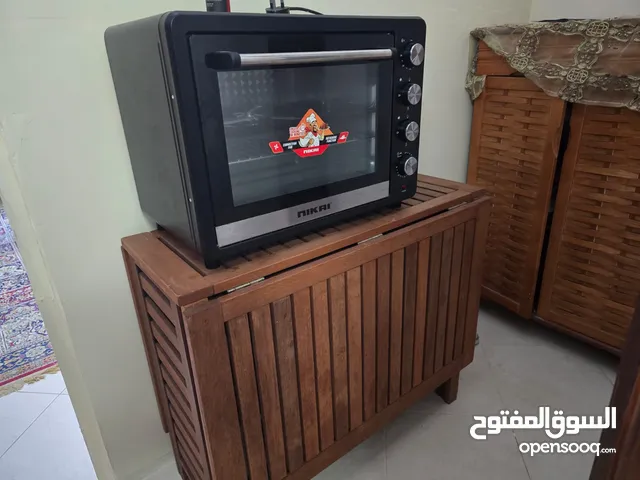 تلفزيون مع طاولة + ميكرويف