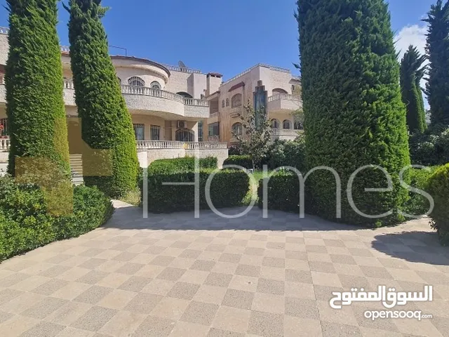 1200 m2 More than 6 bedrooms Villa for Sale in Amman Al Muqabalain