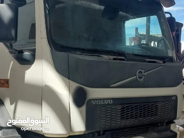 Chassis Volvo 2014 in Muscat