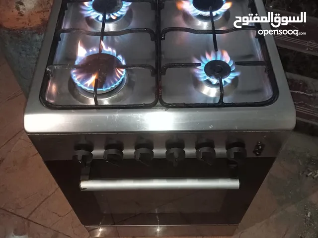 4 burner coocking range for sale serious