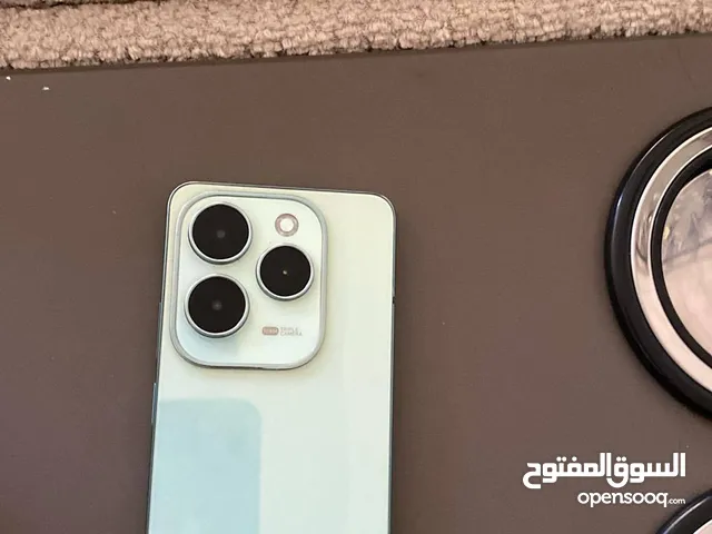 Infinix Hot 40 Pro 256 GB in Amman