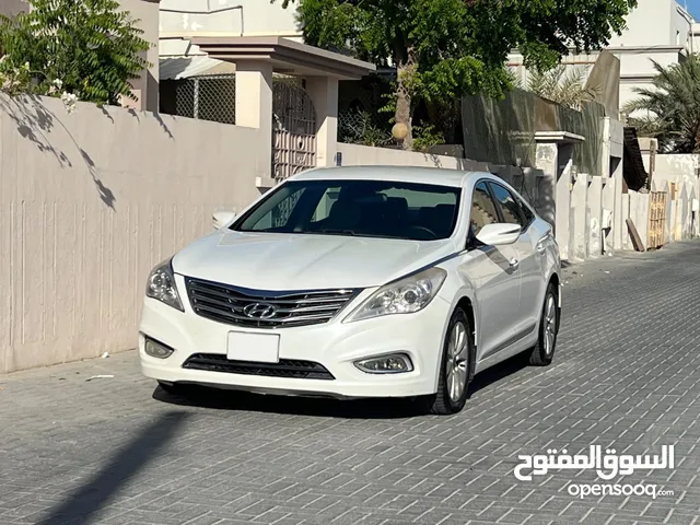 Hyundai Azera Model 2012