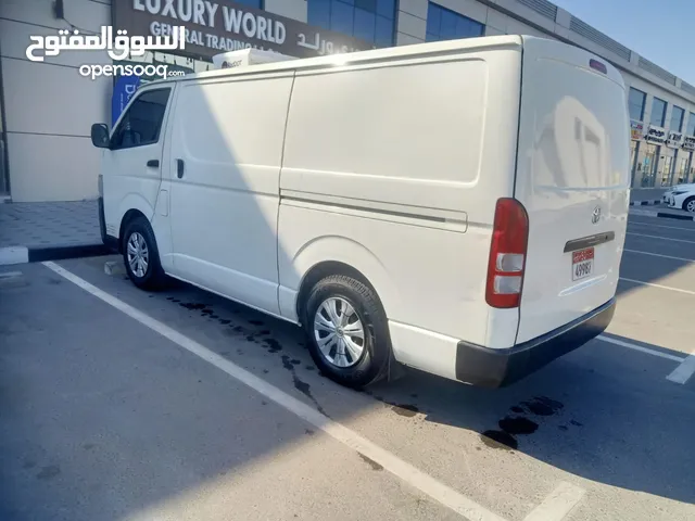 Used Toyota Hiace in Abu Dhabi