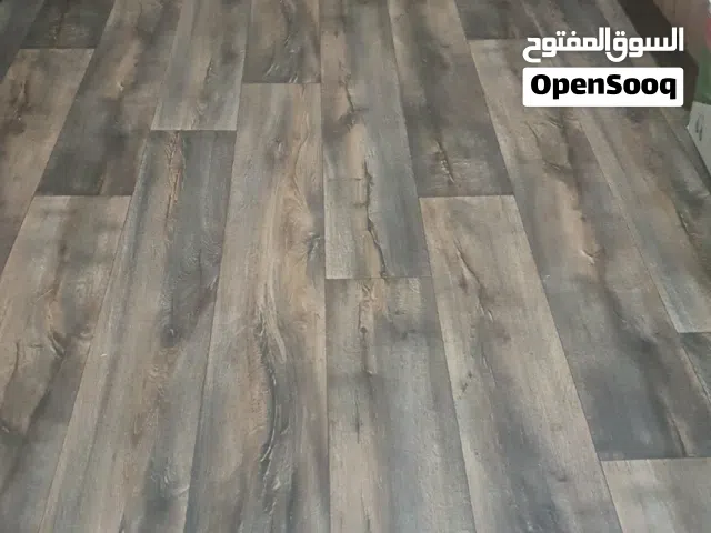 مشمع ارضي غير لاصق بالارض شبه الجديد السعر قابل للتفاوض