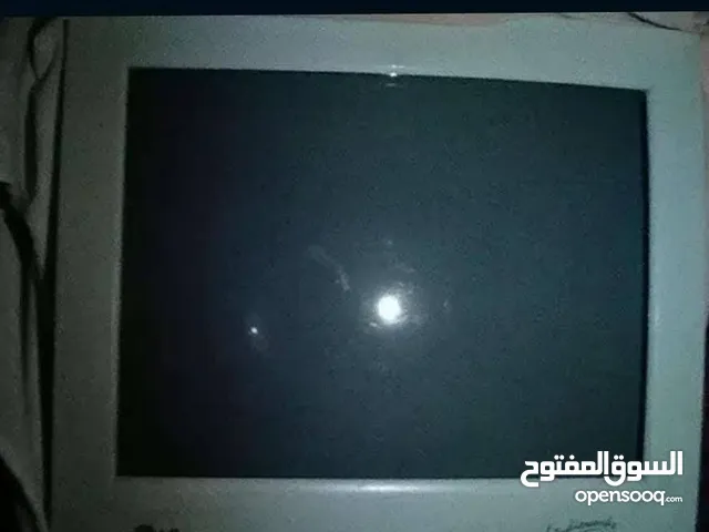 كمبيوتر LG للبيع شاشه كيسه صب وسماعات