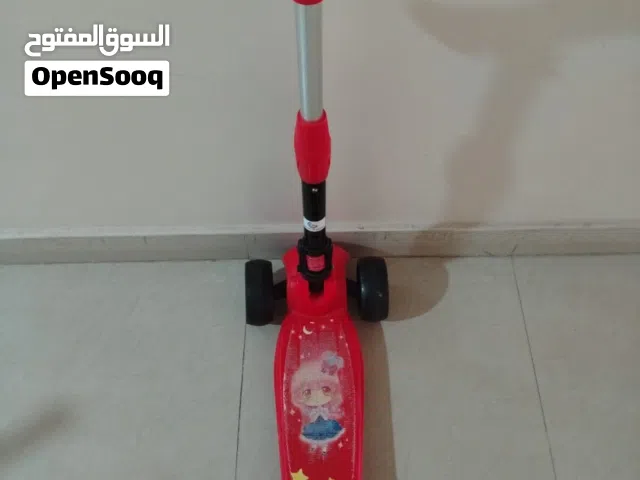 بسعر مخفض للبيع عدد 2 سكوتر +نطيطة
