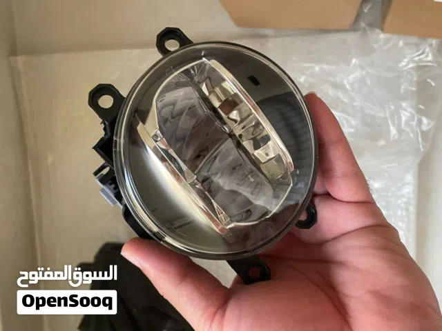 كشافات وكروم والشبك للكامري
