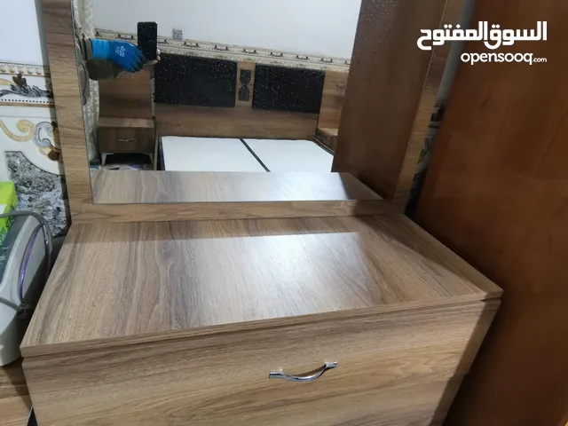 غرفة نوم تناسب المساحة الصغيرة