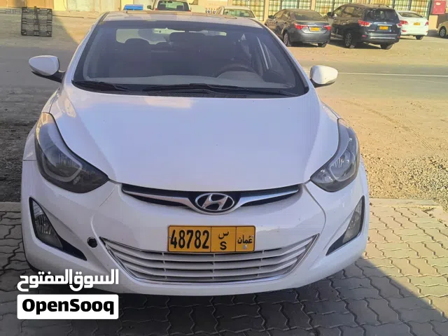 Elantra 2016 low km driven single used
