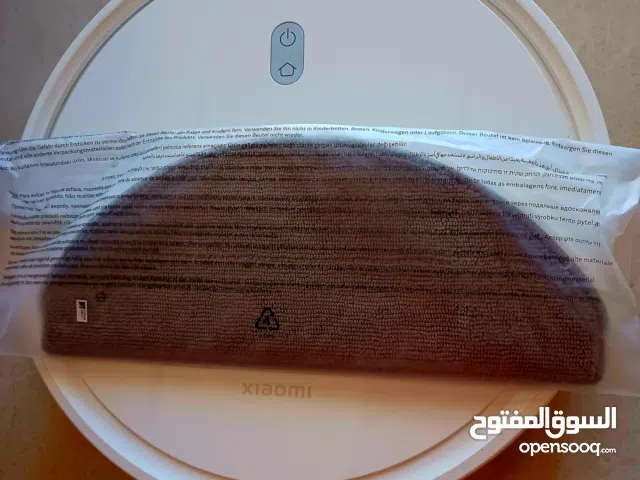 Xiaomi Robot Vacuum E10. Used 1 month only.