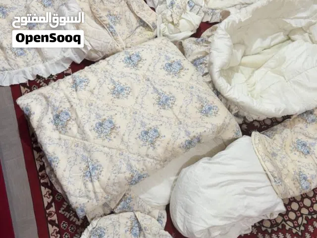 لحاف صناعه تركيه يوجد جميع توابعه