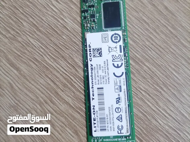 موجود ssd sata 256 Giga فيها مشكله في تنزيل الوندز وبتنحل للبدل فقط حط شو عندك