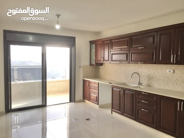 170 m2 3 Bedrooms Apartments for Rent in Ramallah and Al-Bireh Surda
