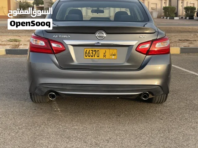 2017 نيسان التيما SV