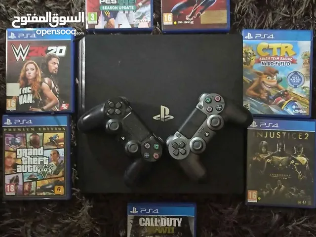 PS4 pro with 5 games 2 controllers