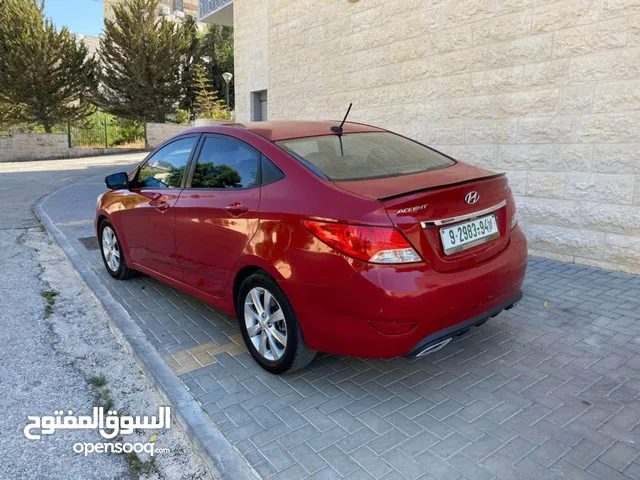 هونداي اكسنت ديزل 1600 موديل 2012 للبيع