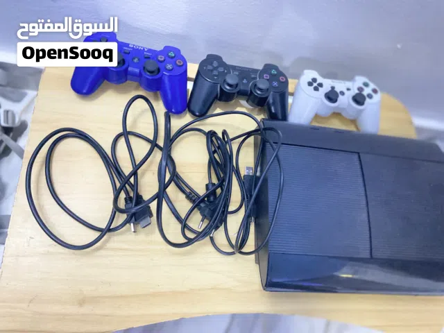 بلايستيشن تري استعمال بسيط يعتبر جديد مهكر معاه 3يدين وشحنهم معاهم سعر البيع 1000دينار وساهل
