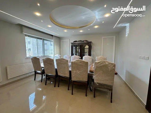 شقة مفروشة للايجار في ضاحية الأمير راشد  ( Property 38398 )-174903462