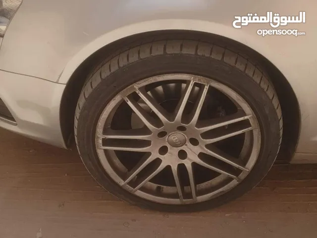 Other 19 Tyre & Rim in Misrata