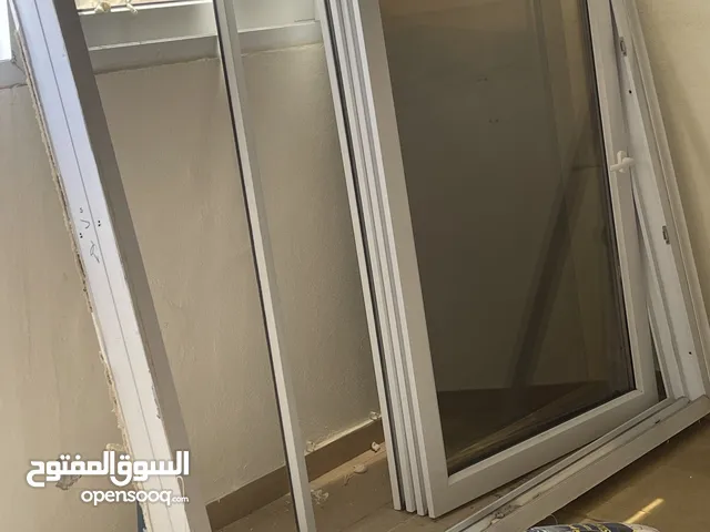 شباك المنيوم دبل جلاس مقطع فلسطيني عازل صوت وصورة 200 * 160 ولا يمكن الرؤية من الخارج