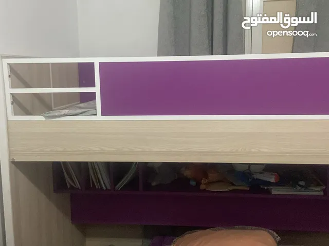 سرير اطفال دورين استعمال خفيف 10 دينار