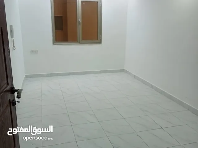 300 m2 2 Bedrooms Apartments for Rent in Hawally Salmiya