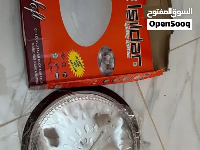 ثريات سقفية جدد العدد 10 للبيع وعدد 2 ثريات استعمال بسيط