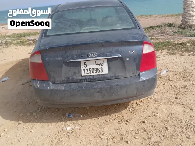 2005 كيا سبيكترا