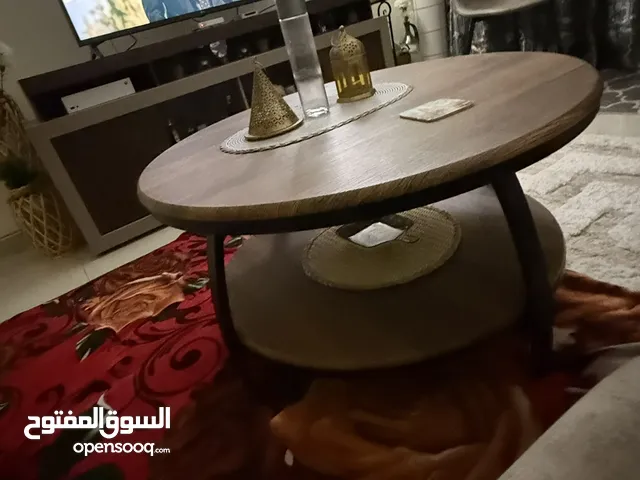 طاولة دائرية