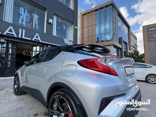 TOYOTA CH-R 2018 hybrid fully loaded Dynamic تويوتا CH-R 2018